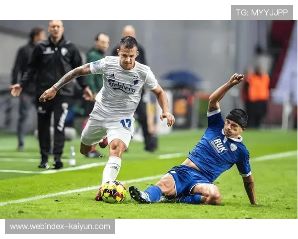 费伦茨瓦罗斯首回合控球占优却失2球，防守转换效率低下成翻盘障碍